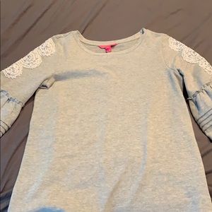 Lilly Pulitzer top New W/0 tags.